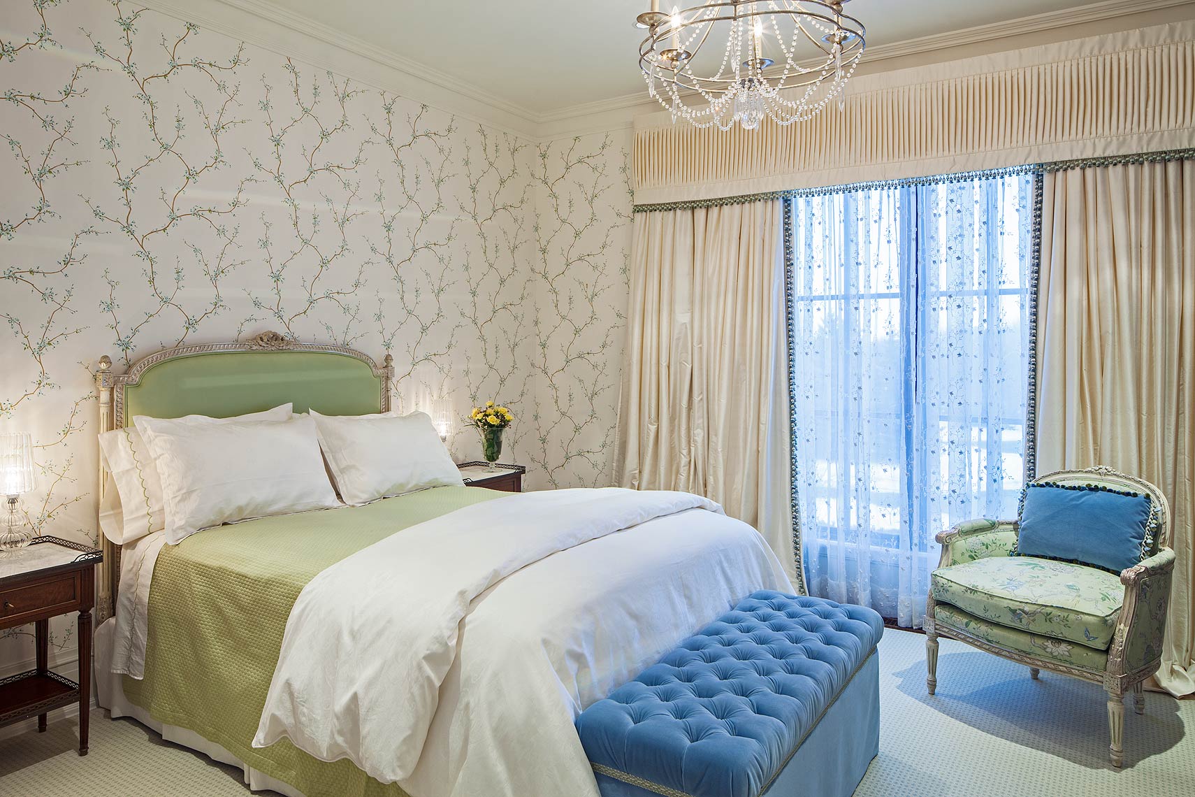 Interior Design Traditional French Bedroom