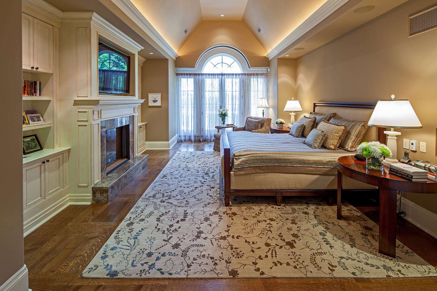 Interior Design Traditional Master Bedroom