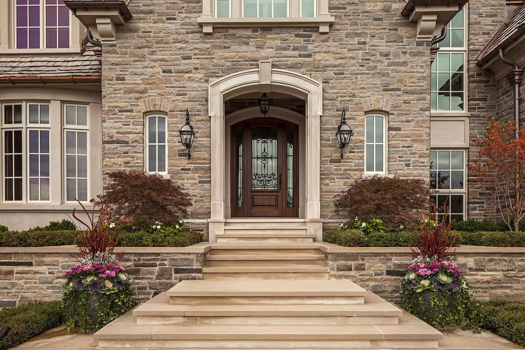 Custom Home Tudor Style(14) - Makow Architects